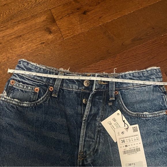 Zara denim shorts 1821/244/401 - Picture 7 of 9
